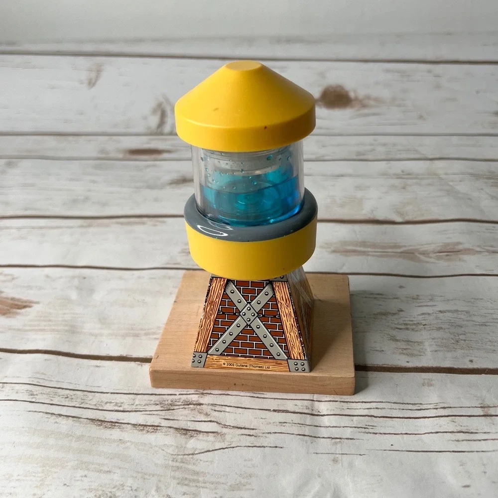 Learning Curve Thomas & Friends Wooden Railway Water Tower Yellow Blue 2003 OS